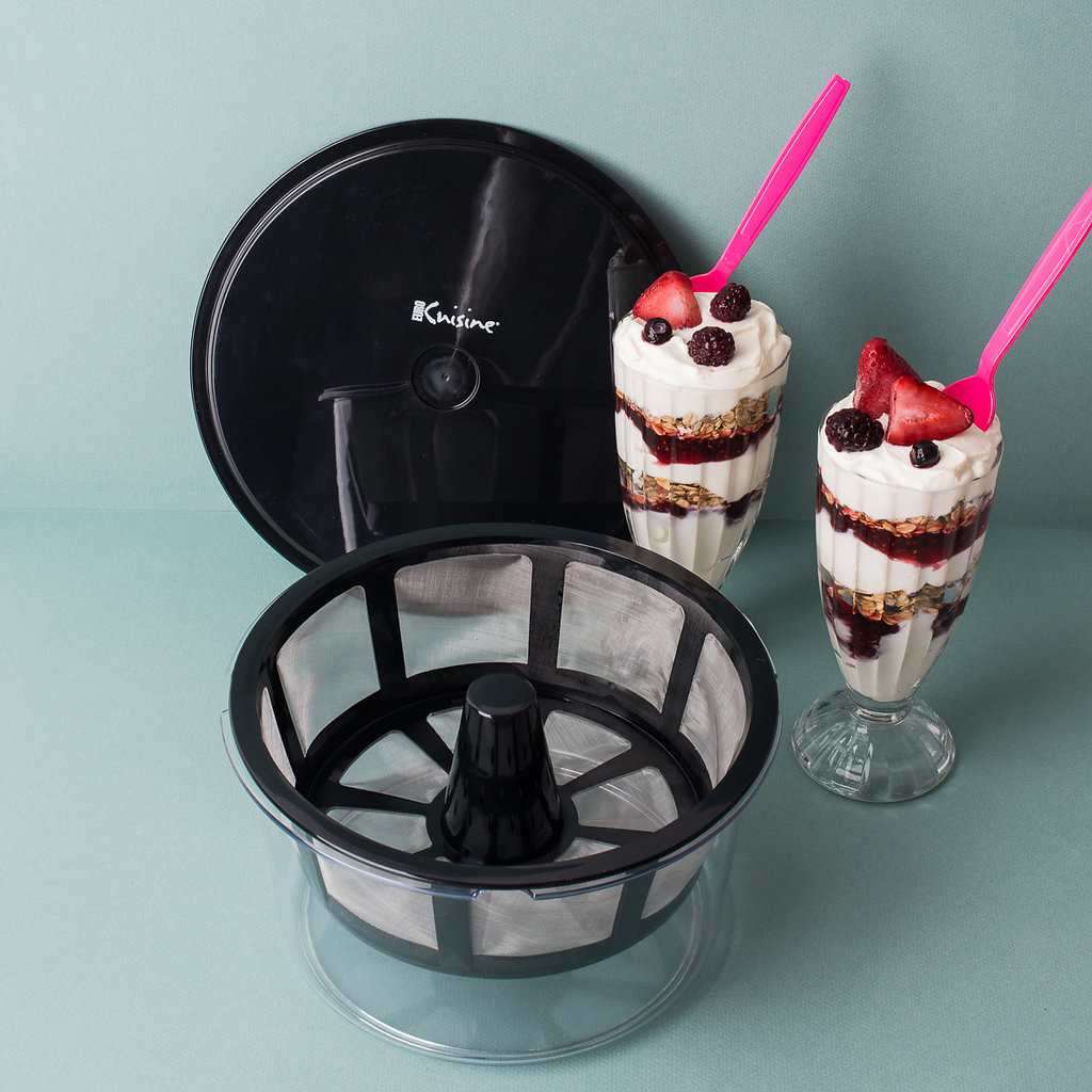 Greek Yoghurt Strainer strain up to 1.9 litres of yoghurt into Greek