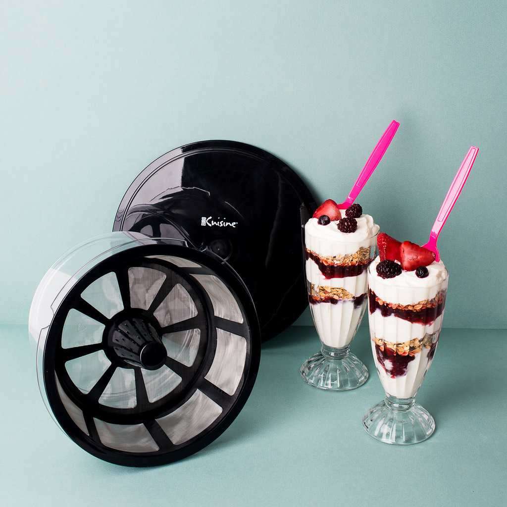 Greek Yoghurt Strainer strain up to 1.9 litres of yoghurt into Greek