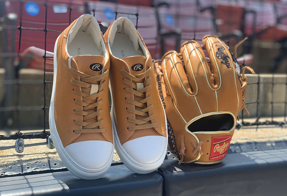 Baseball store leather shoes