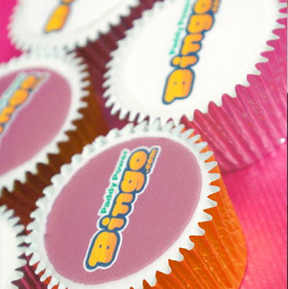 Branded cupcakes with edible logos Branded cupcakes with edible logos