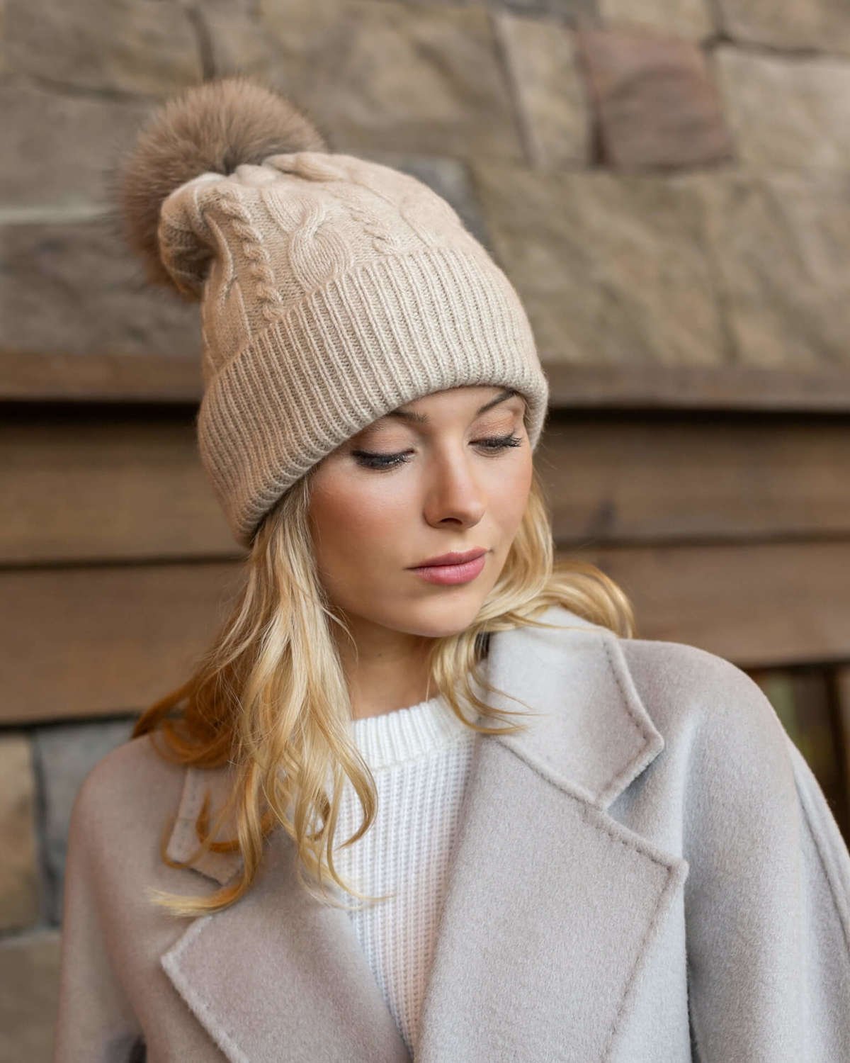 Cable-Knit Cashmere Beanie - Natural Oatmeal