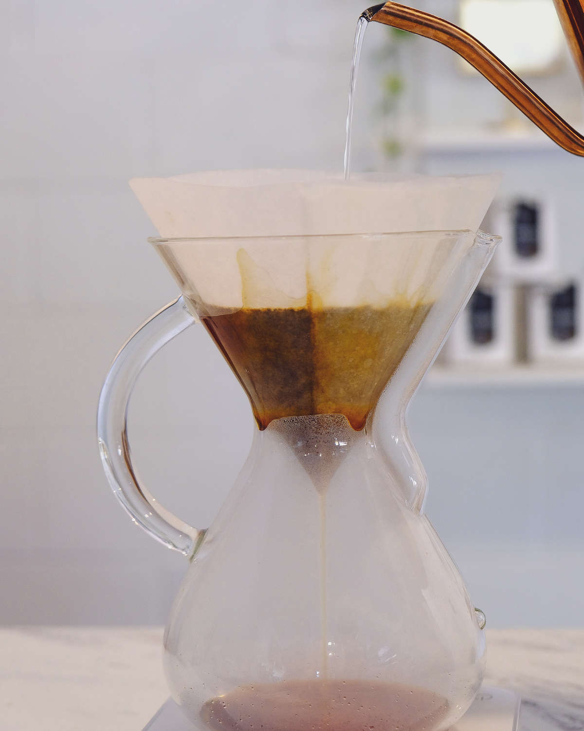 How wet do you wet your filters (Chemex/V60)?