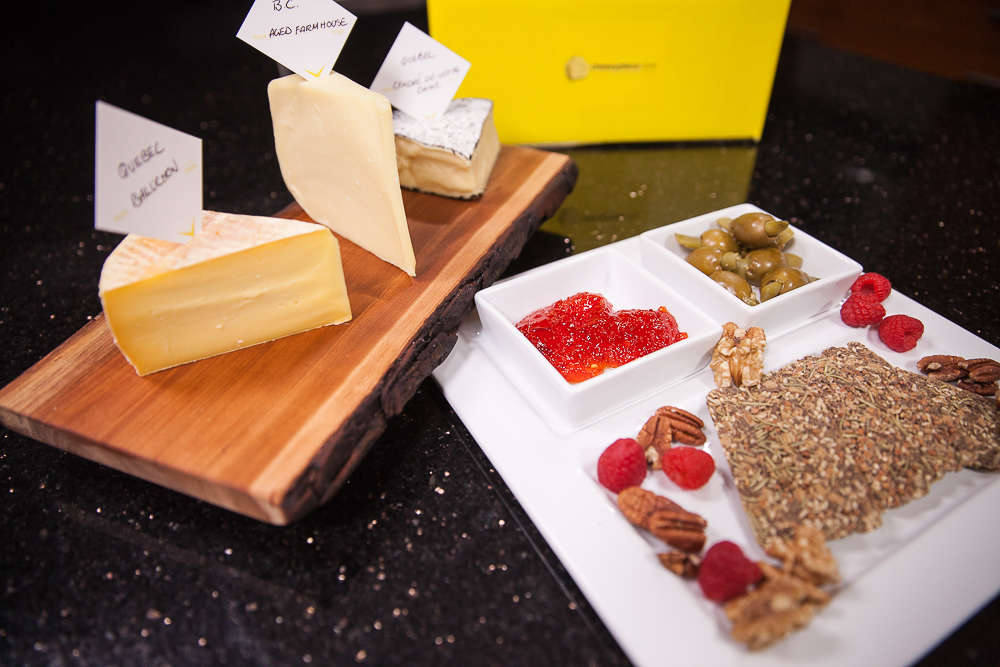 Cheese Sampler Packs a great selection of gourmet cheeses delivered!