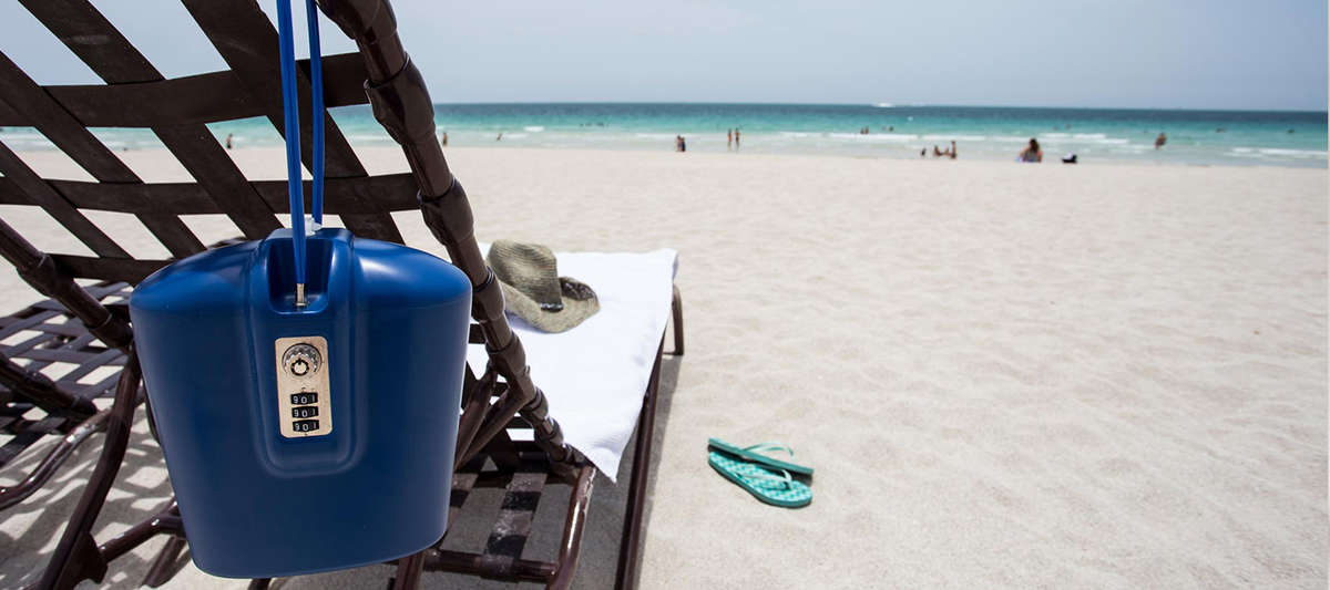 anti-theft travel safe for hotel beaches and pools