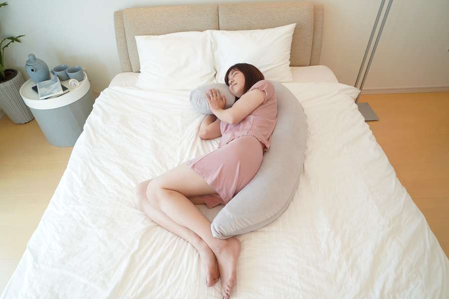 抱かれ枕 抱かれ枕