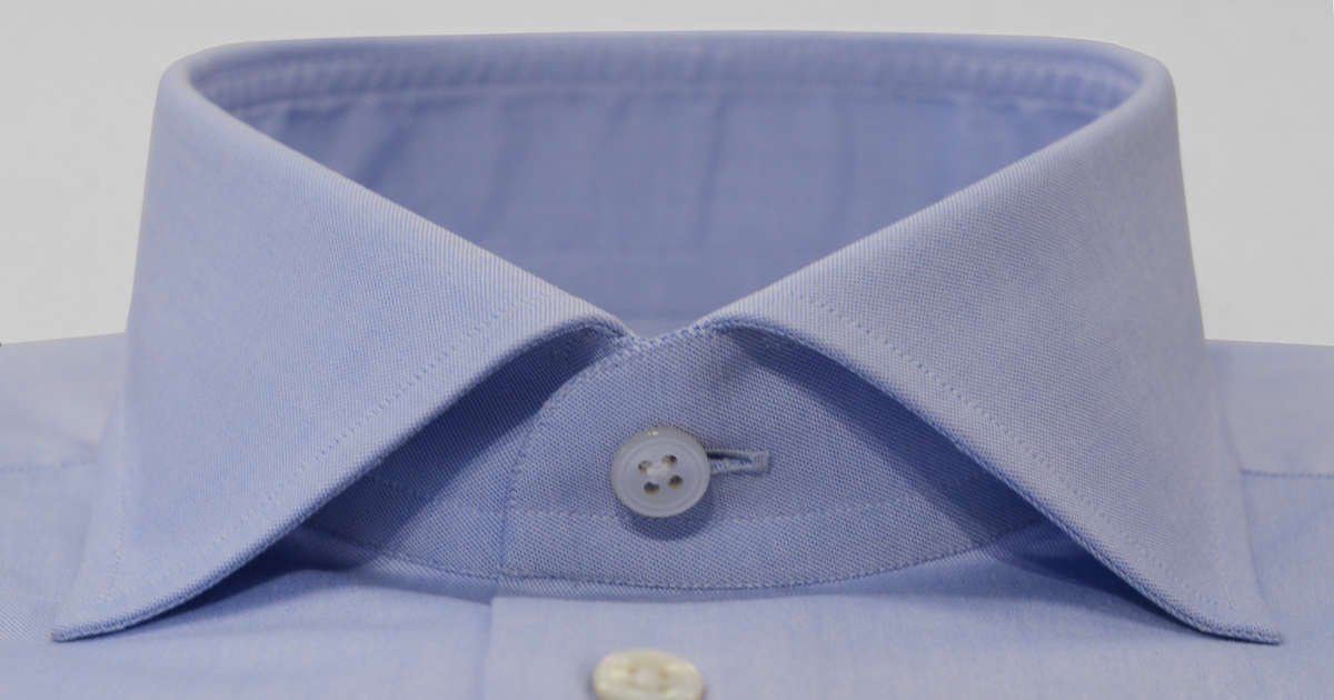 Sartoria Sciarra bespoke shirt, Italian cotton light blue oxford fabric, cut away collar, single needle bespoke shirt hand crafted by hiighly skilled artisans