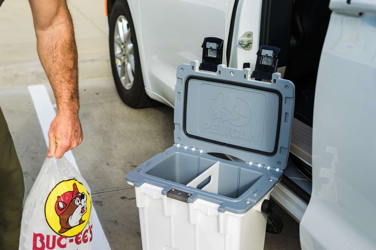 Buc-ee's Lunch Box Coolers Black