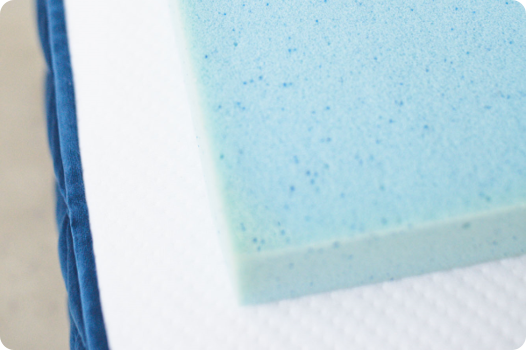 Skyler Natural latex