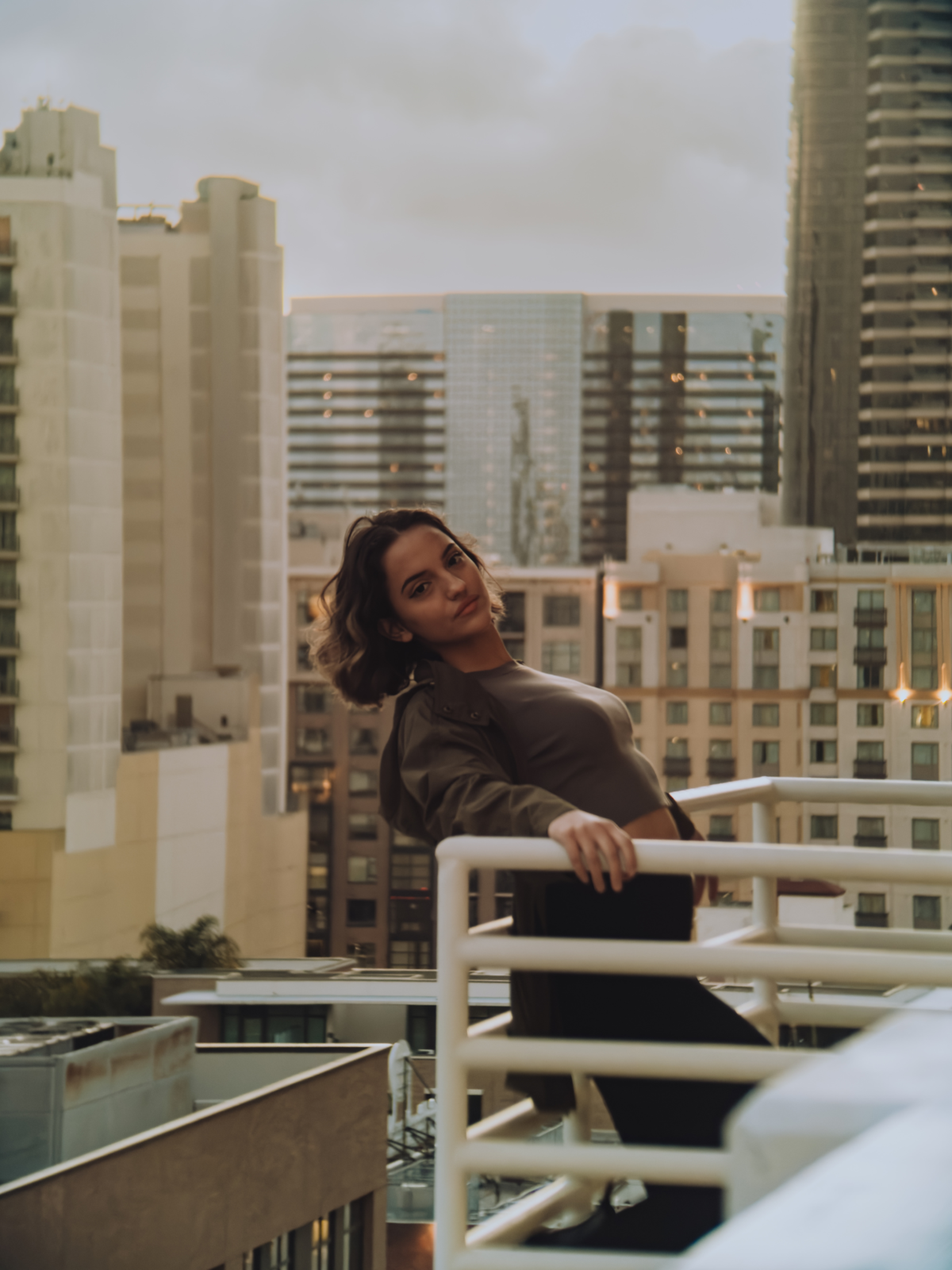 rule of thirds image of women looking over downtown