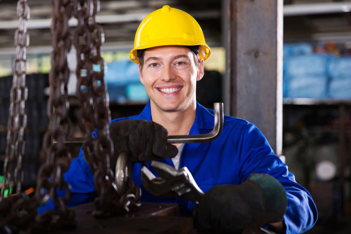 Рабочий использовать. Blue Collar worker. Синие воротнички сотрудники. Работник ТЛУФ. Работник ingen.