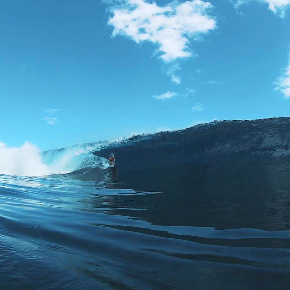 SurfGirl Beach Boutique Cave Orca Publications Amazing Waves Surf Ocean Photography Book SurfGirl Beach Boutique Cave Orca Publications Amazing Waves Surf Ocean Photography Book