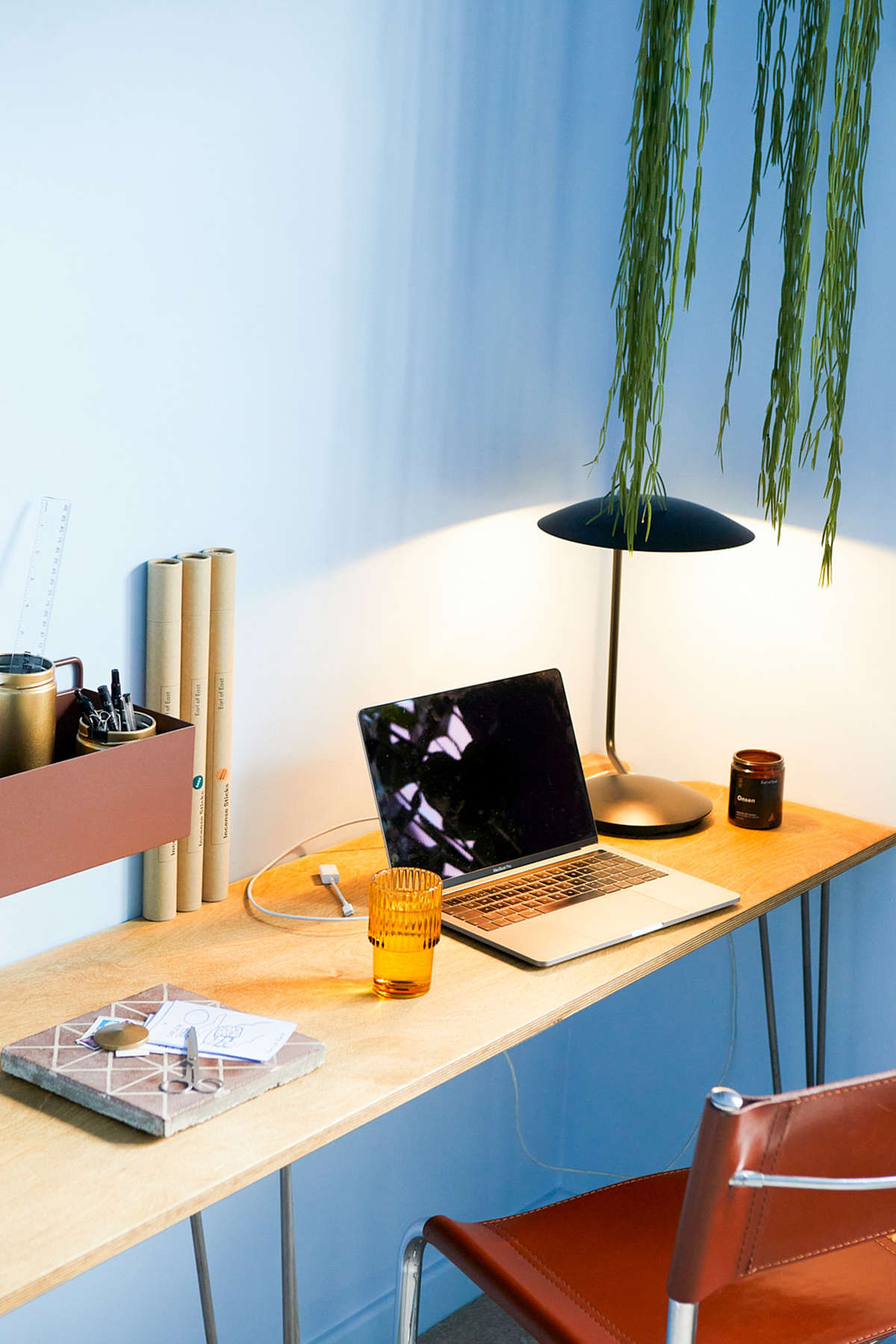 30 Office Desk Décor Ideas to Elevate Your Home Workspace