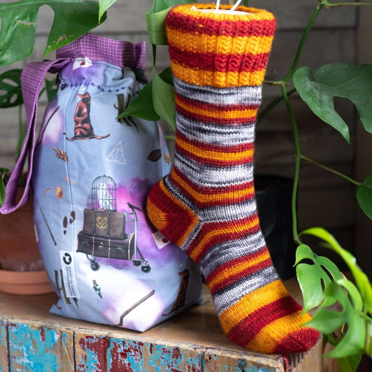 Harry potter yarns, patterns, knitting kits and products