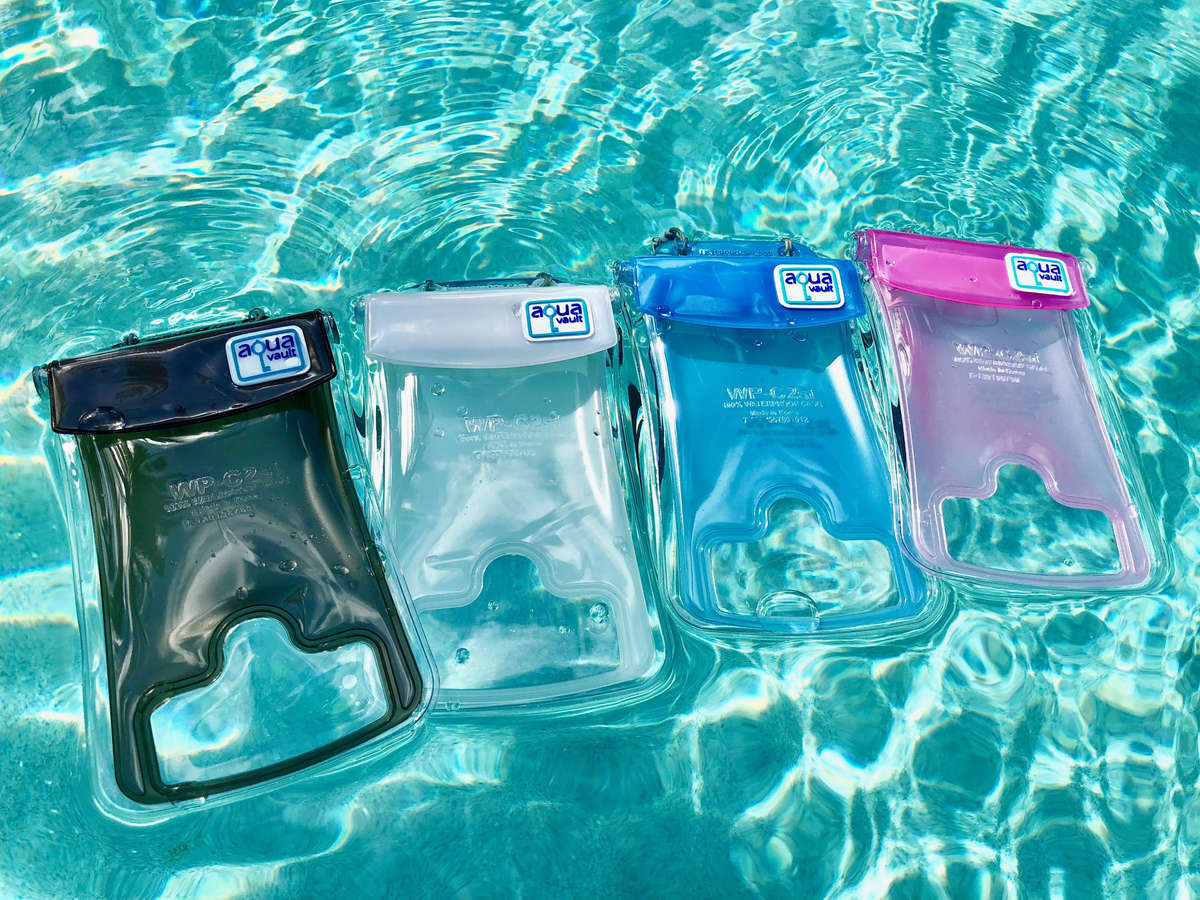 waterproof floating pouch