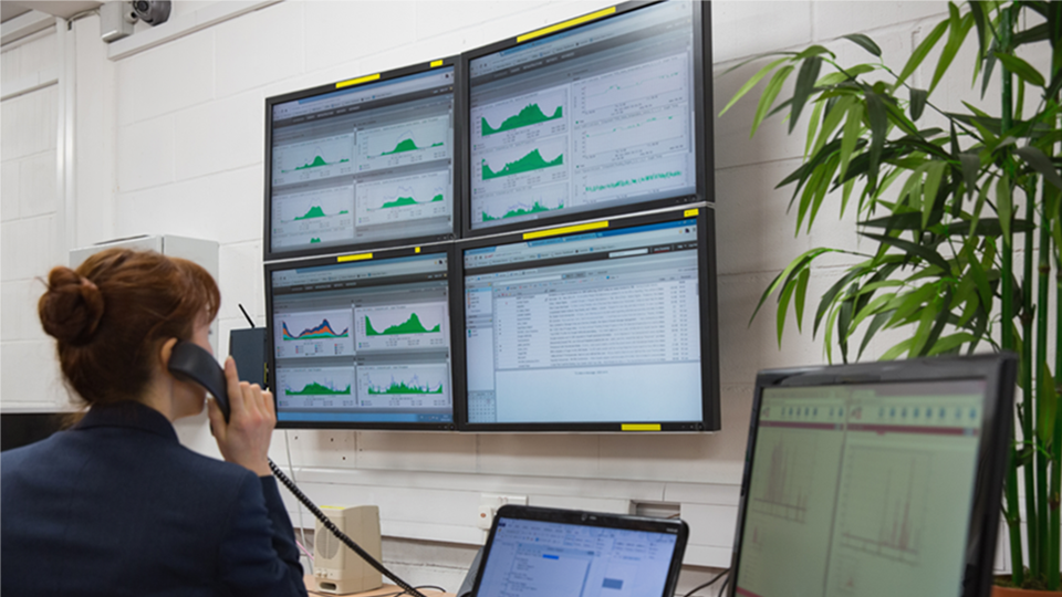 Multi-point airflow measurement instruments help you monitor airflow from CRAC to Rack & PCB