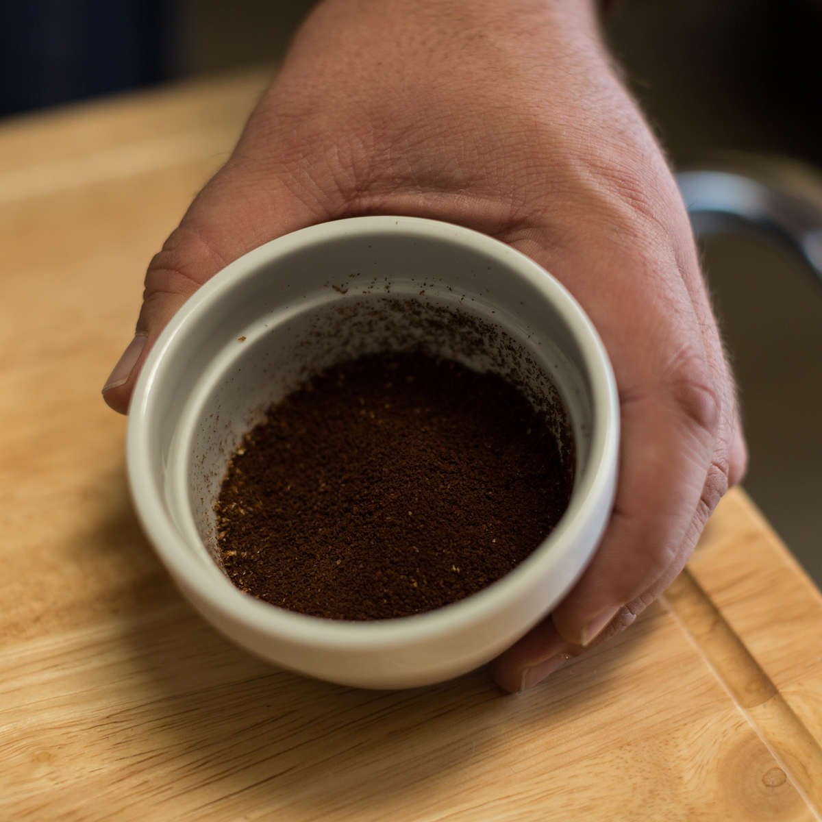Coffee grounds in bowl