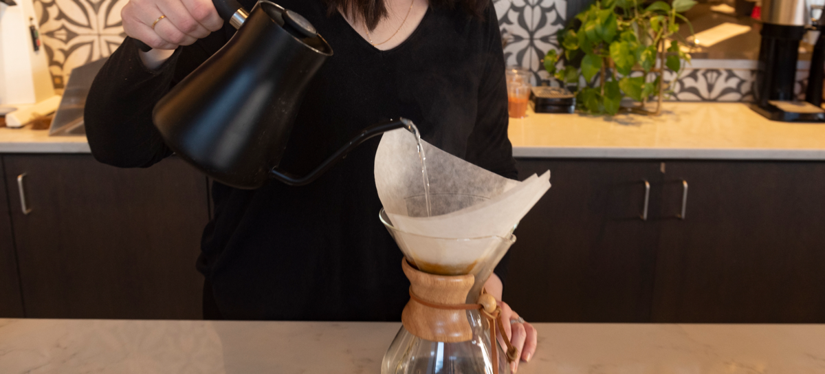 Brewing with a Chemex and a coffee kettle