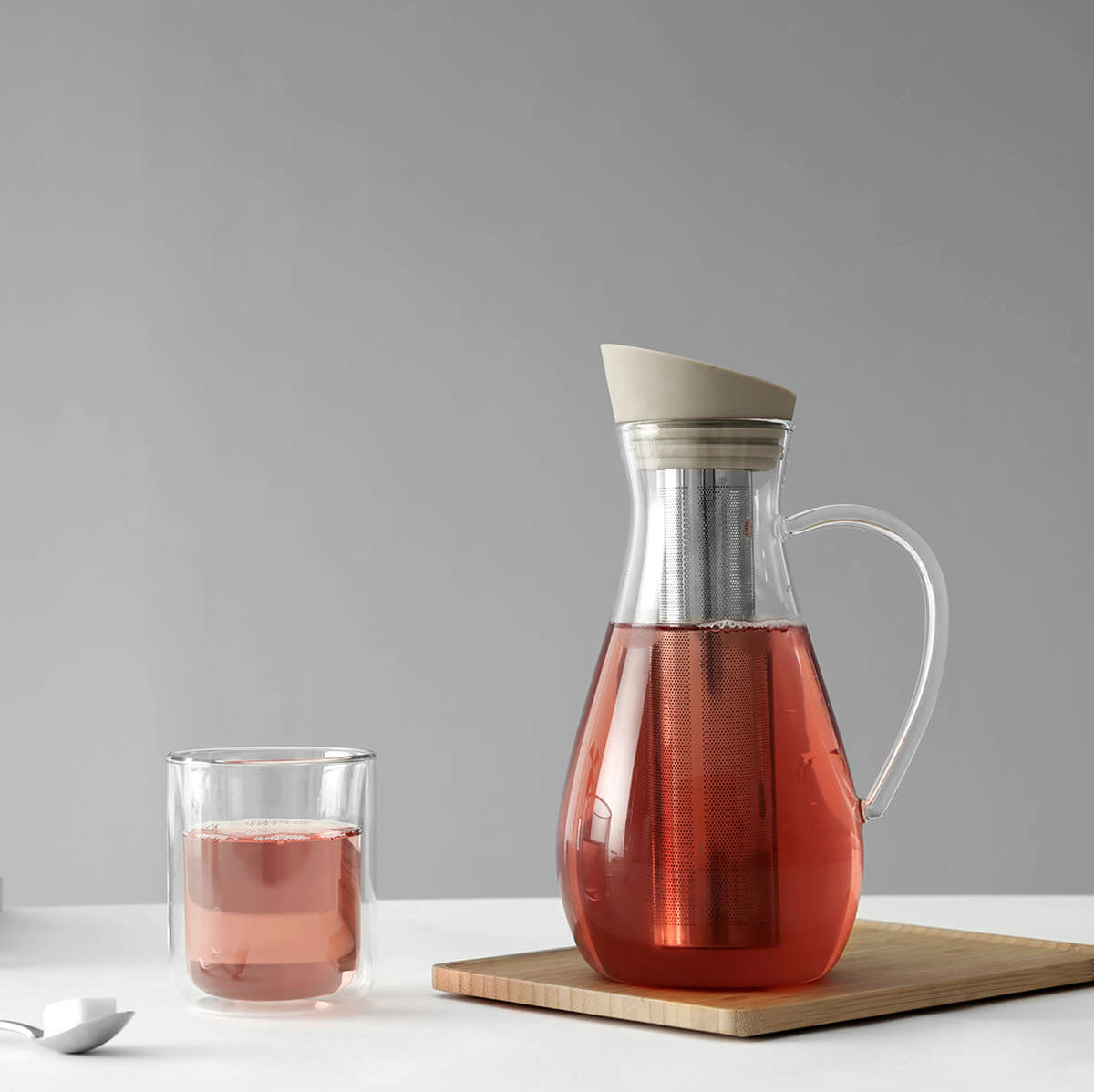 Wholesale Infusion™ Glass Iced Tea Carafe with Infuser - 1.4L for your  store