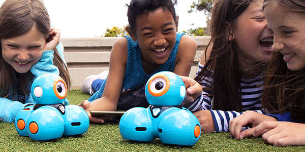 Meet Dash & Dot Robots for kids ages 6+