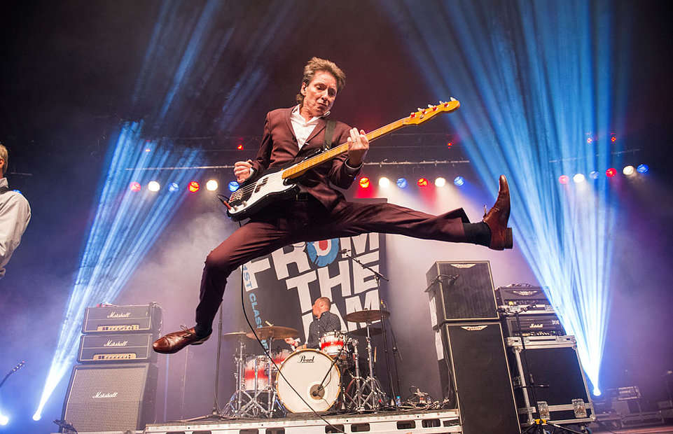 BRUCE FOXTON, EX THE JAM, SE RETIRA DE LAS GIRAS POR MOTIVOS DE SALUD | PyD