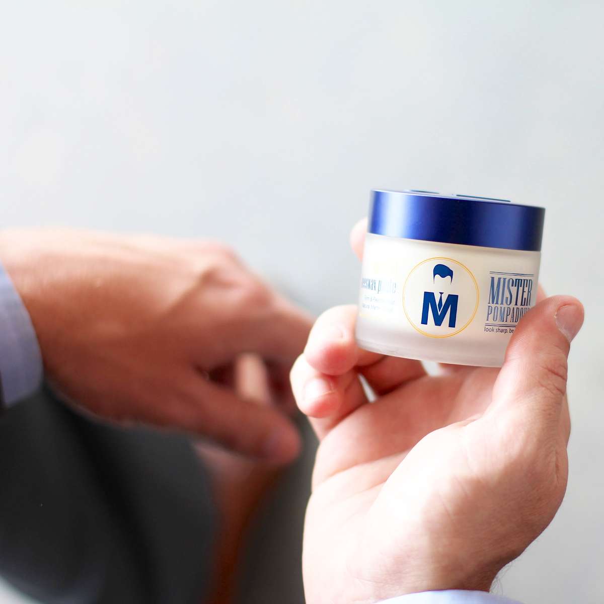 Texture Powder, net wt 0.21 oz Mister Pompadour